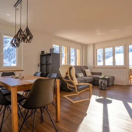 Chuenislodge1 Neu, Grosse Terrasse & Designerofen, Praechtige Aussicht Appartamento