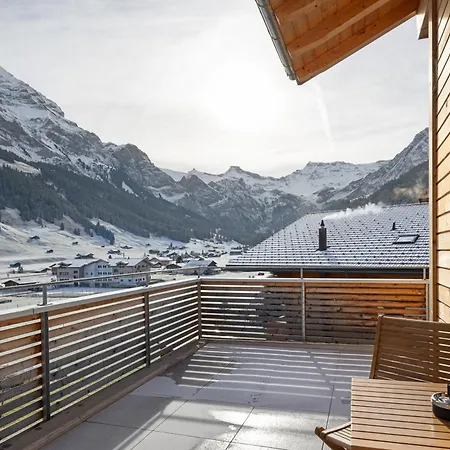 Appartamento Chuenislodge1 Neu, Grosse Terrasse & Designerofen, Praechtige Aussicht *