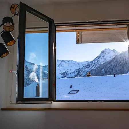 Chuenislodge1 Neu, Grosse Terrasse & Designerofen, Praechtige Aussicht Appartamento Adelboden