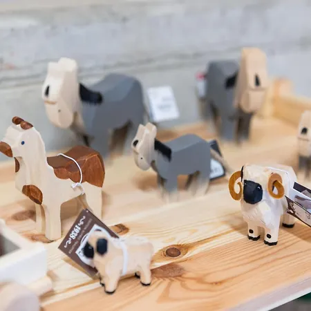 Chuenislodge1 Neu, Grosse Terrasse & Designerofen, Praechtige Aussicht Adelboden