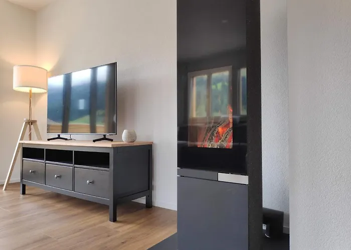 Appartamento Chuenislodge1 Neu, Grosse Terrasse & Designerofen, Praechtige Aussicht *