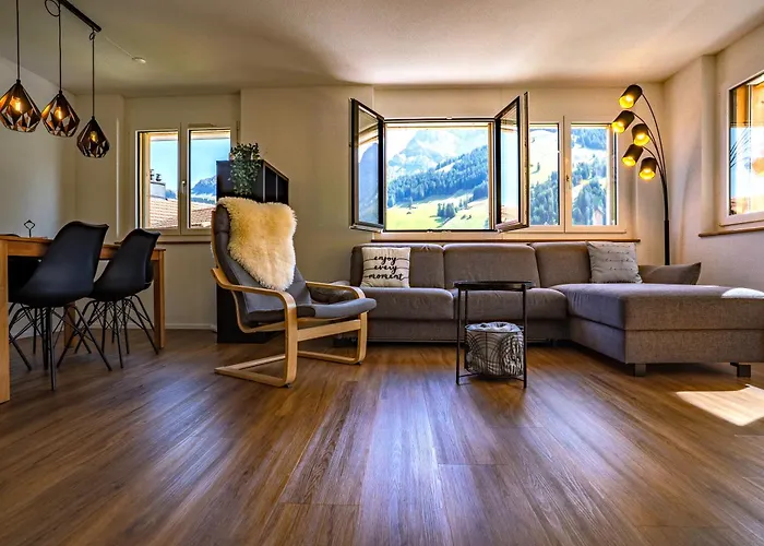 Appartamento Chuenislodge1 Neu, Grosse Terrasse & Designerofen, Praechtige Aussicht